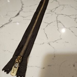Authentic Louis Vuitton Zipper